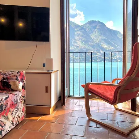 Appartement With Private Parking & Shared Pool!